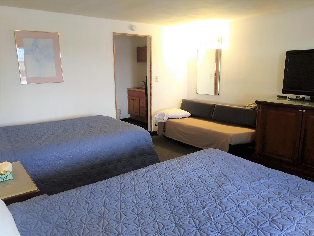 Hotel Blue Top Inn Stevens Point Buitenkant foto